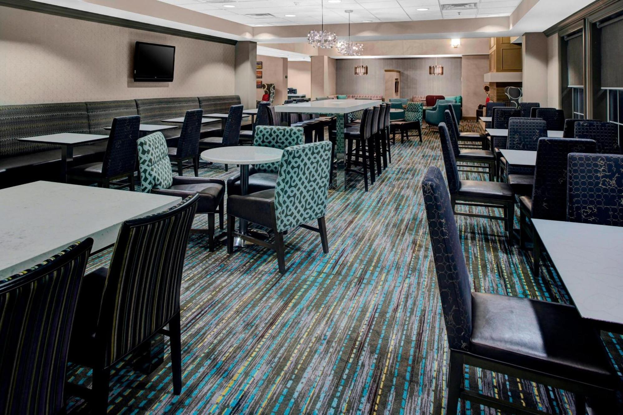 Residence Inn By Marriott Cleveland Beachwood Bagian luar foto