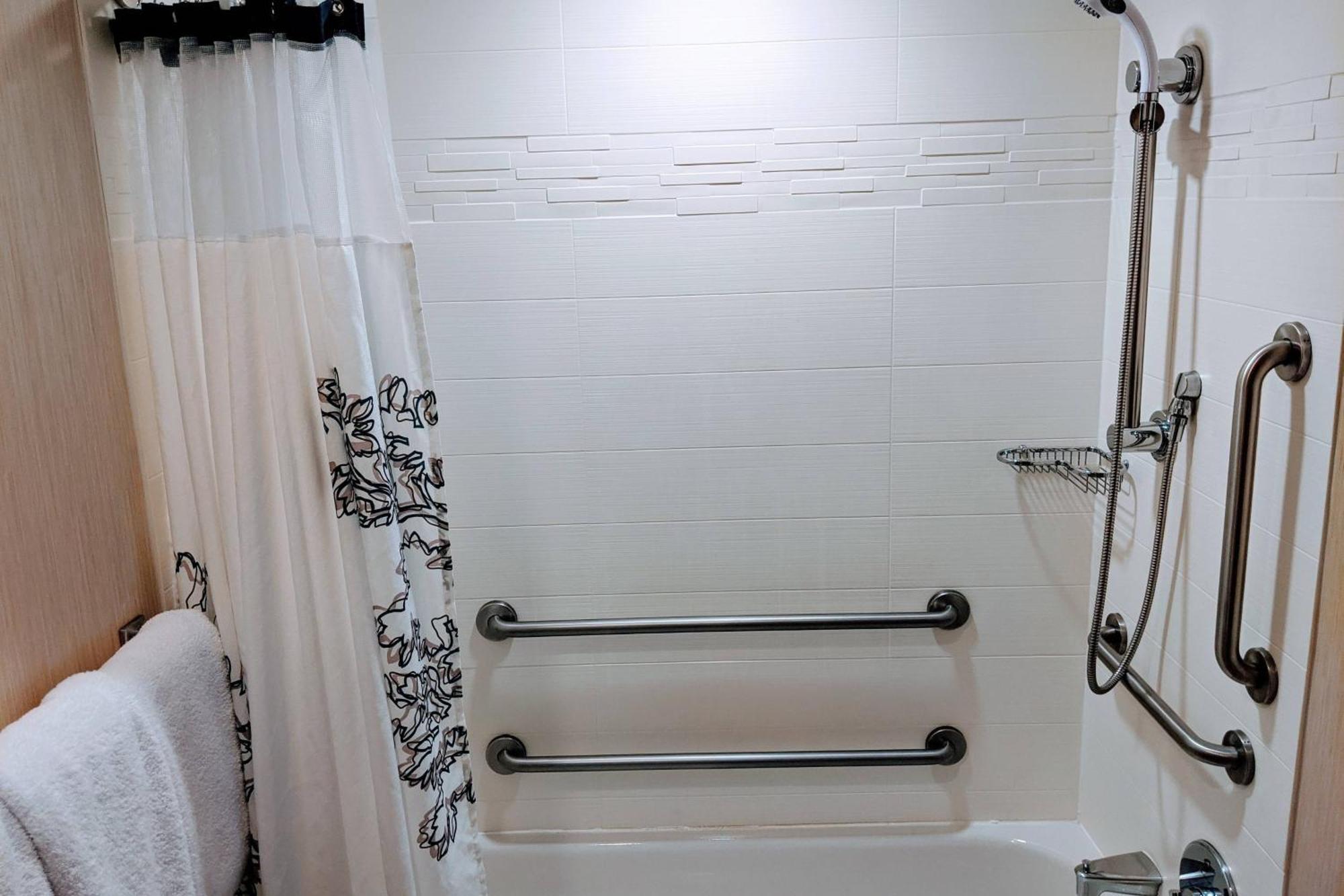 Residence Inn By Marriott Cleveland Beachwood Bagian luar foto