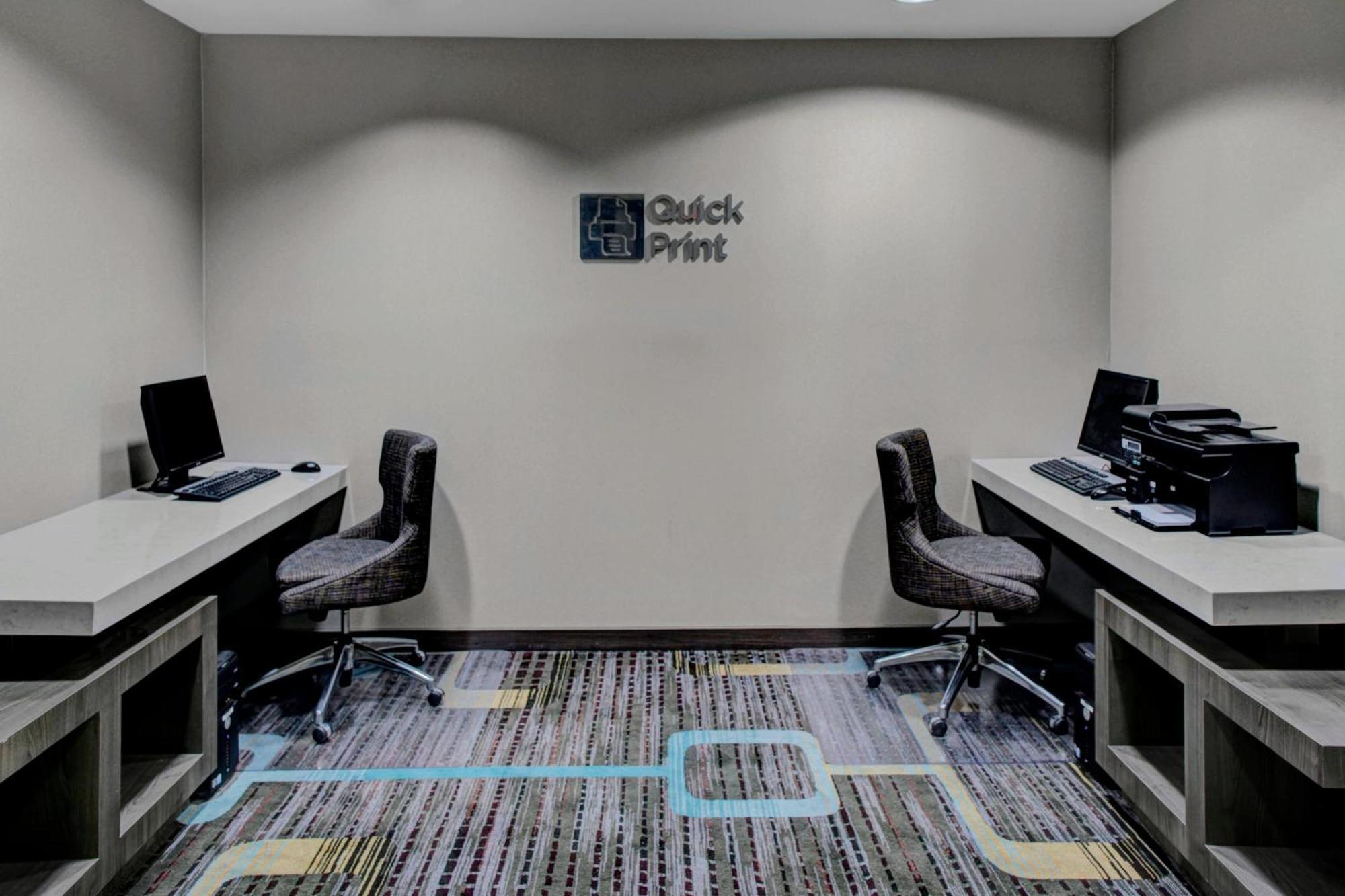 Residence Inn By Marriott Cleveland Beachwood Bagian luar foto